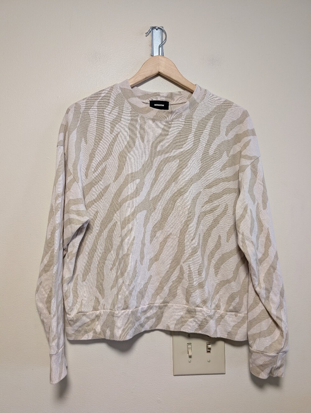 Monrow Zebra Print Sweatshirt M Cream Sand Boxy Cropped Pullover Made in USA